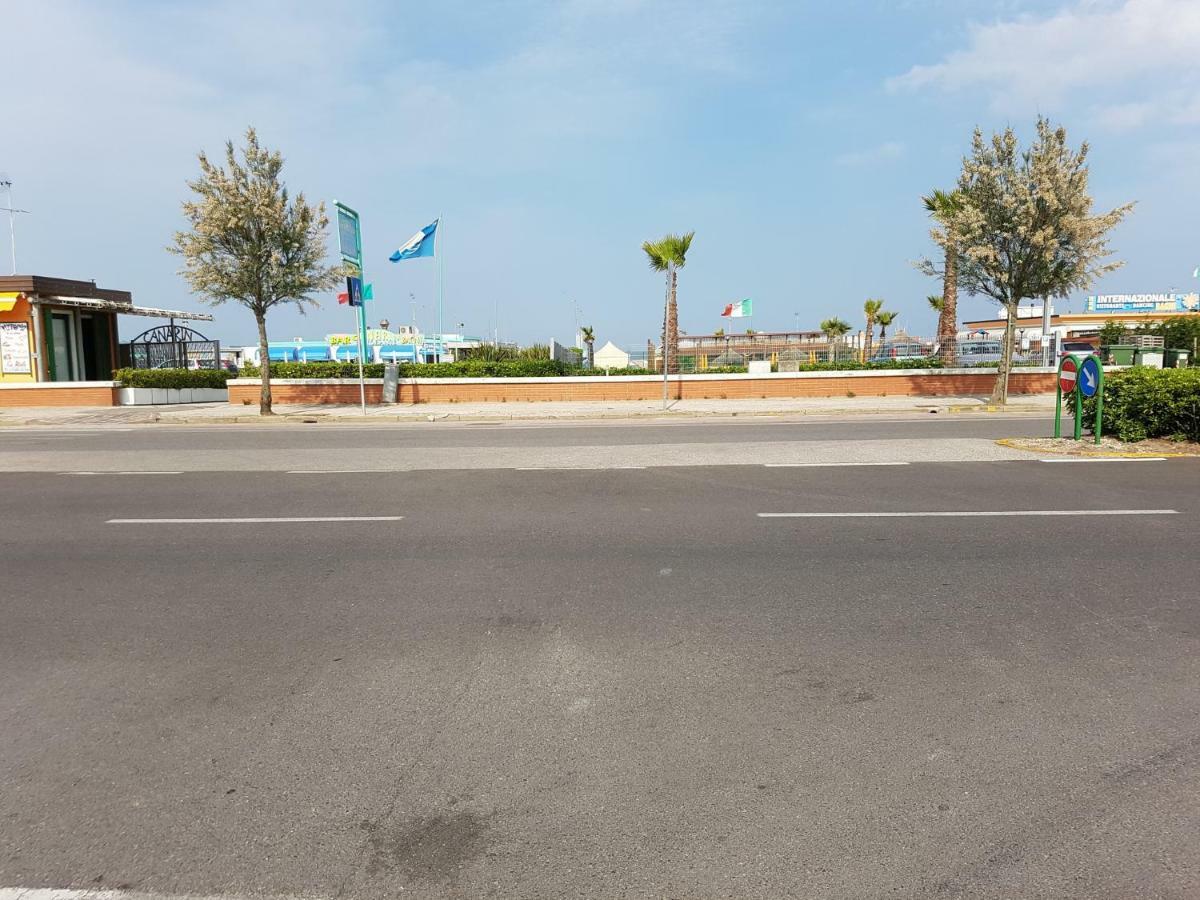 Sottomarina Beach Apartment Zewnętrze zdjęcie